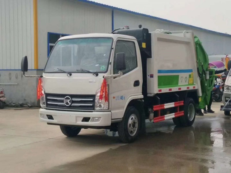 凱馬藍(lán)牌4方壓縮垃圾車(chē)