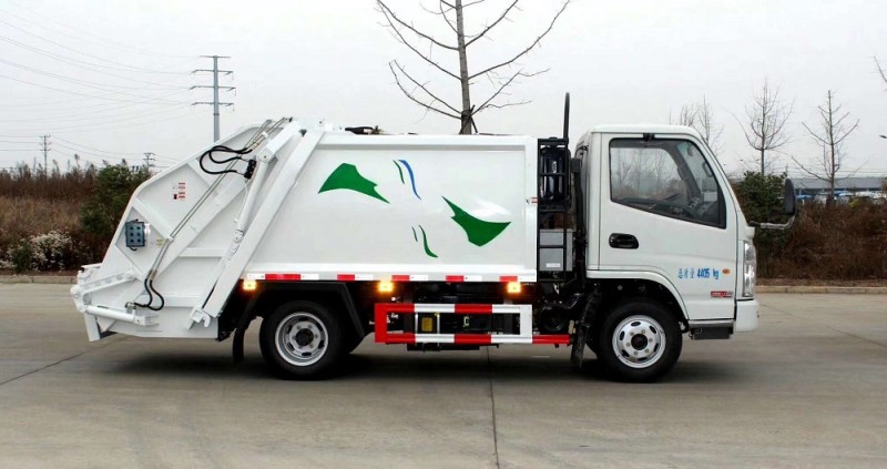 凱馬藍(lán)牌4方壓縮垃圾車(chē)