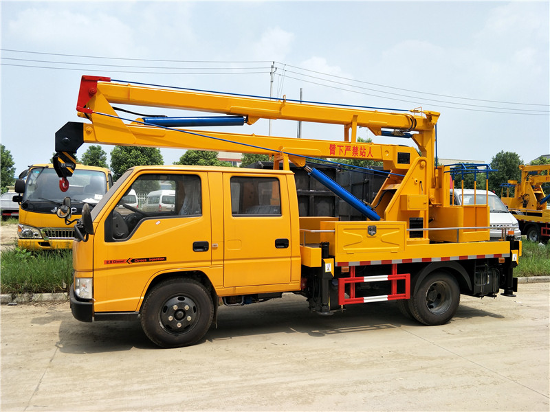 江鈴雙排12米藍(lán)牌高空作業(yè)車圖片