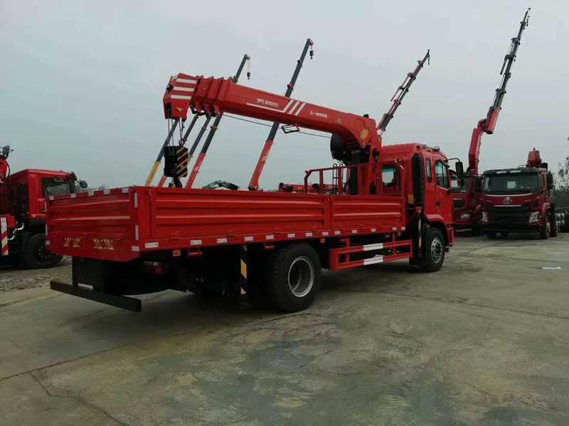 江淮K5隨車(chē)吊（5-8噸吊機(jī)）圖片